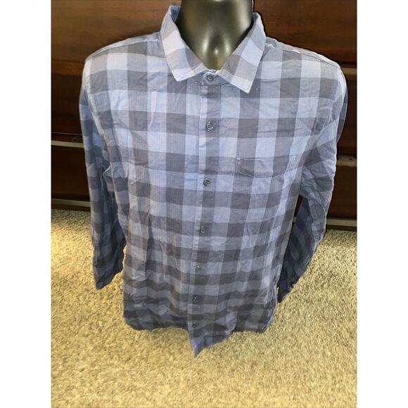 TRAVIS MATHEW Dark Blue Checkered Button Up Size Large Shirt - Picture 1 of 7